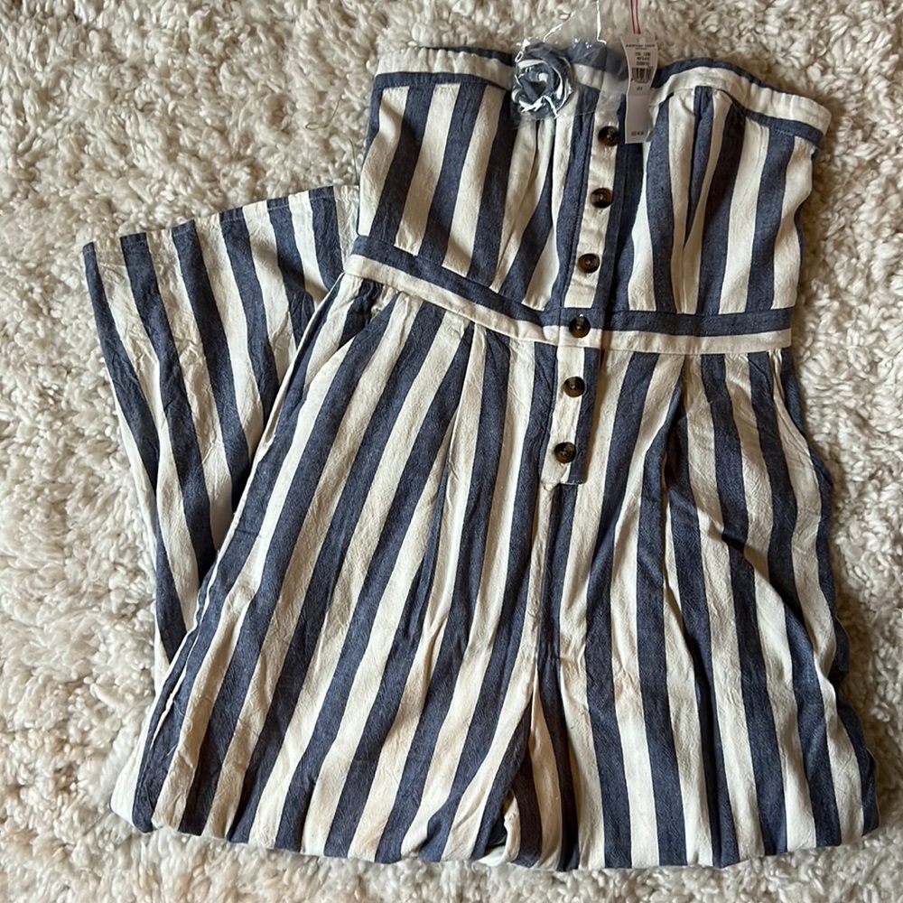 Strapless jumpsuit